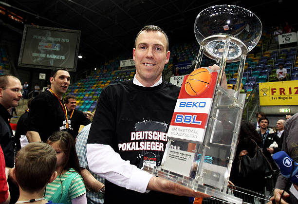 慎分配引援 慎分配引援